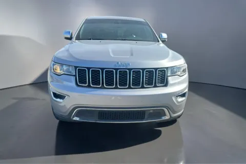 Photos of 2020 JEEP GRAND CHEROKEE LIMITED for sale in Lubbock, TX at Shift Automotive Group
