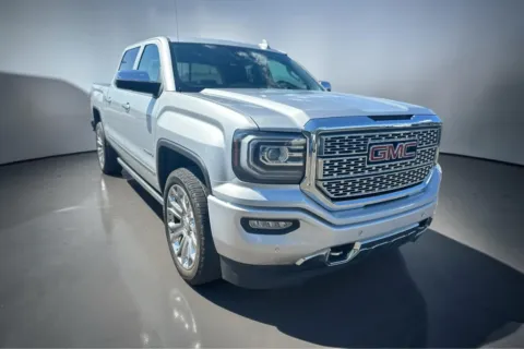 Silver 2018 GMC SIERRA 1500 DENALI for sale in Lubbock, TX