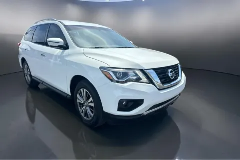 White 2020 NISSAN PATHFINDER SL for sale in Lubbock, TX