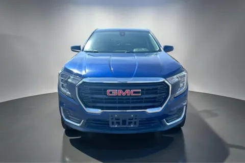 Photos of 2023 GMC TERRAIN SLE for sale in Lubbock, TX at Shift Automotive Group