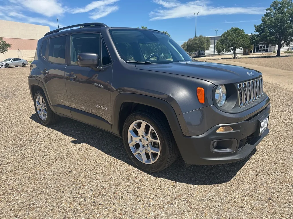Used 2018 JEEP RENEGADE LATITUDE for sale in Lubbock, TX at Shift  Automotive Group | VIN: ZACCJABB6JPG66385, image size:1024x768