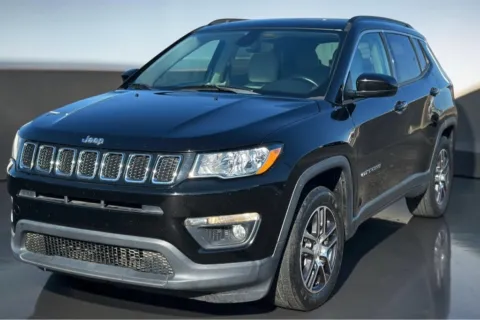 Another view of 2019 JEEP COMPASS LATITUDE for sale in Lubbock, TX at Shift Automotive Group