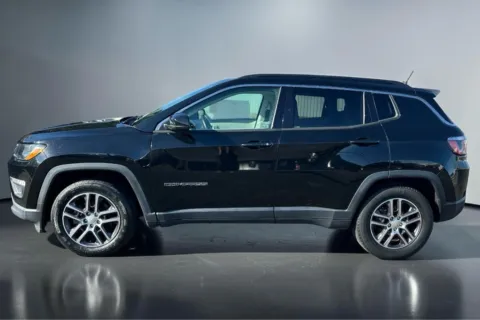 More photos of 2019 JEEP COMPASS LATITUDE at Shift Automotive Group, TX