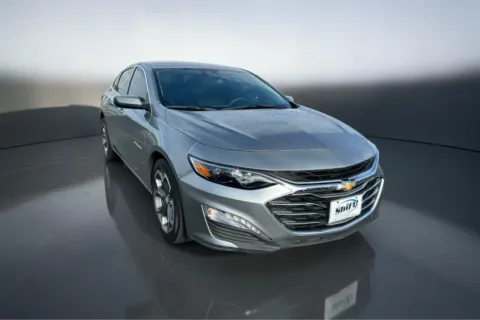 Silver 2024 CHEVROLET MALIBU LT for sale in Lubbock, TX