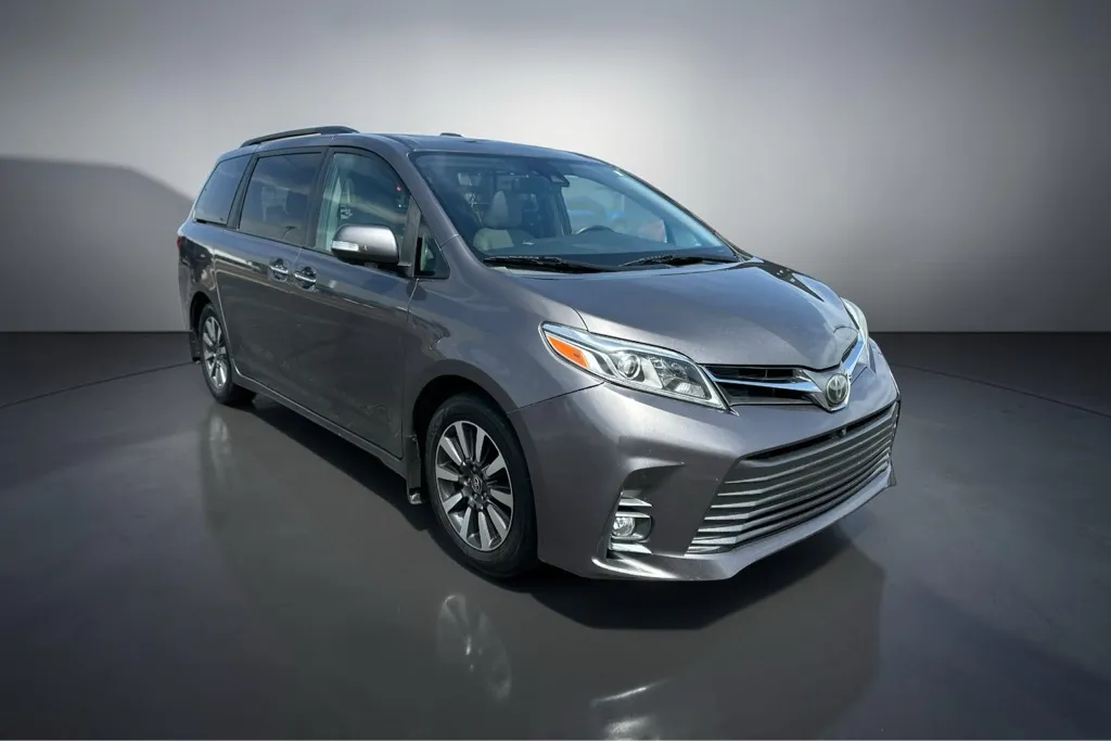 2020 Toyota Sienna