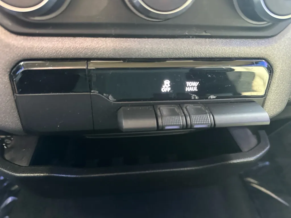 2019 RAM Ram 1500 Pickup Tradesman - Photo 25