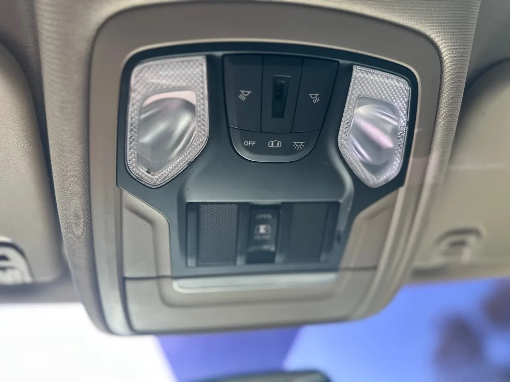 2019 RAM Ram 1500 Pickup Tradesman - Photo 27