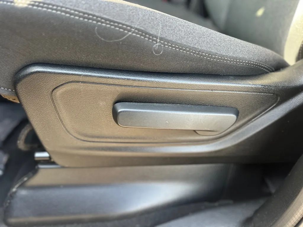 2019 RAM Ram 1500 Pickup Tradesman - Photo 17