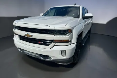 Another view of 2018 CHEVROLET SILVERADO 1500 LT Z71 for sale in Lubbock, TX at Shift Automotive Group