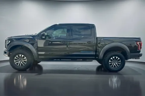 More photos of 2020 FORD F-150 RAPTOR at Shift Automotive Group, TX