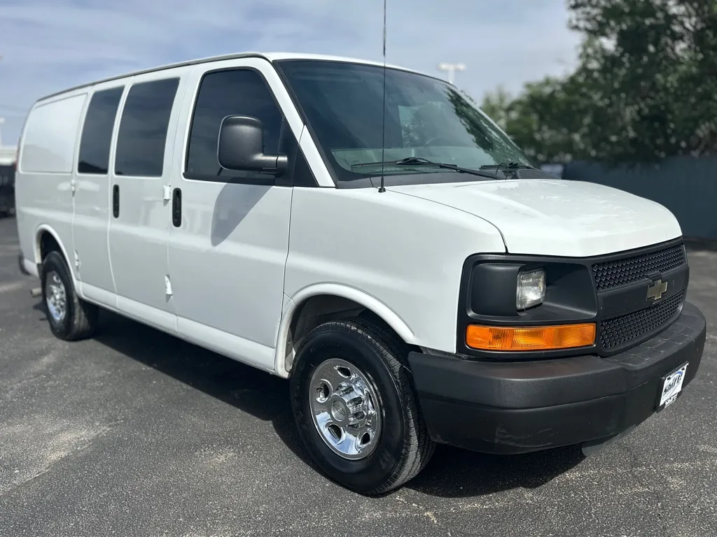 White 2012 CHEVROLET EXPRESS G2500 for sale in Lubbock, TX