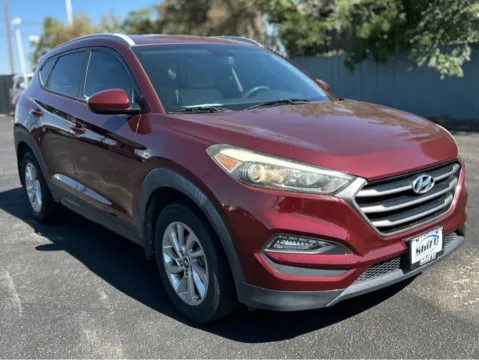 Another view of 2016 HYUNDAI TUCSON LIMITED for sale in Lubbock, TX at Shift Automotive Group