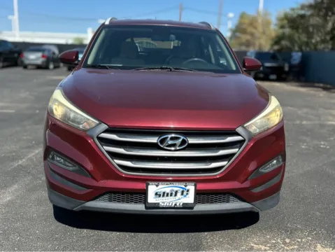 Photos of 2016 HYUNDAI TUCSON LIMITED for sale in Lubbock, TX at Shift Automotive Group