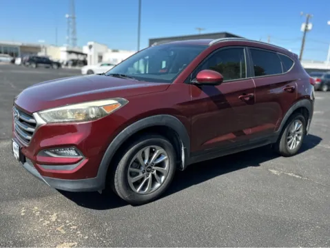 Red 2016 HYUNDAI TUCSON LIMITED for sale in Lubbock, TX