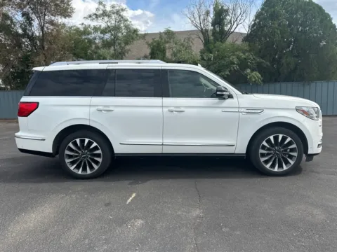 More photos of 2020 LINCOLN NAVIGATOR RESERVE at Shift Automotive Group, TX