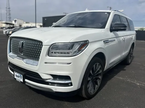 White 2020 LINCOLN NAVIGATOR RESERVE for sale in Lubbock, TX