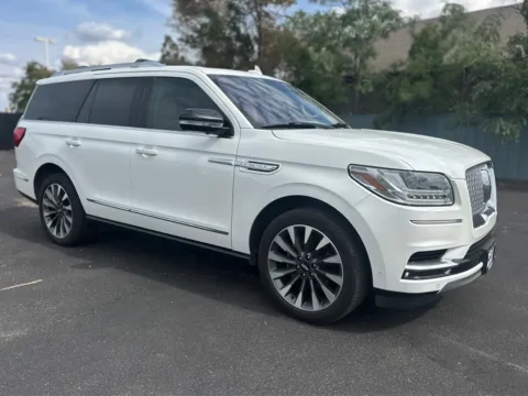 More photos of 2020 LINCOLN NAVIGATOR RESERVE at Shift Automotive Group, TX