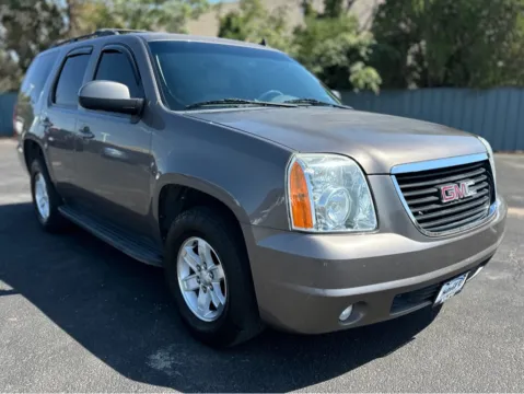 Gold 2014 GMC YUKON SLT for sale in Lubbock, TX