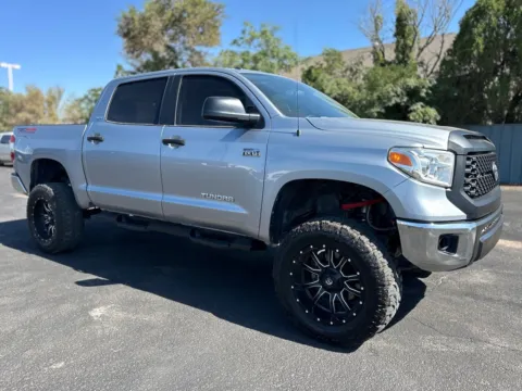 More photos of 2017 TOYOTA TUNDRA CREWMAX SR5 at Shift Automotive Group, TX