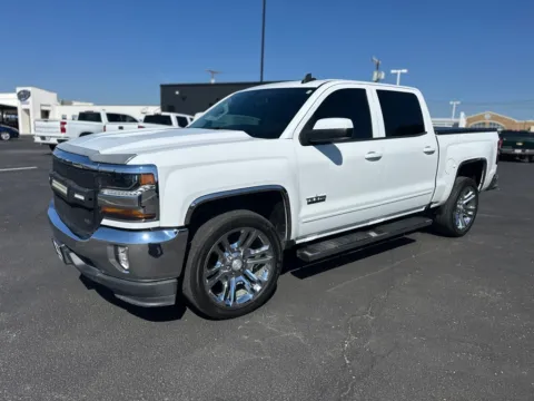 White 2018 CHEVROLET SILVERADO 1500 LT for sale in Lubbock, TX
