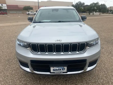 Another view of 2021 JEEP GRAND CHEROKEE L LIMITED for sale in Lubbock, TX at Shift Automotive Group