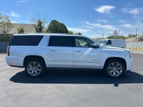 More photos of 2016 GMC YUKON XL DENALI at Shift Automotive Group, TX