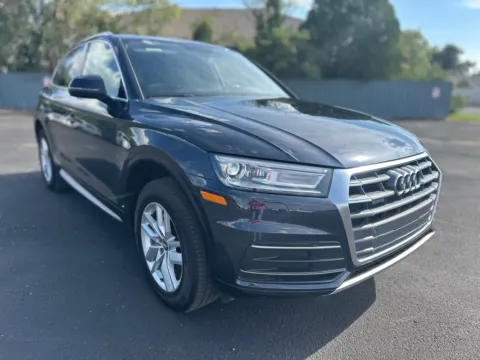 Black 2020 AUDI Q5 PREMIUM for sale in Lubbock, TX