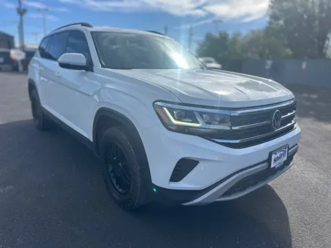 Another view of 2023 VOLKSWAGEN ATLAS SE for sale in Lubbock, TX at Shift Automotive Group