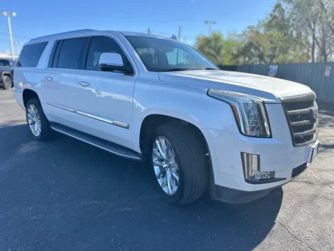 White 2020 CADILLAC ESCALADE ESV LUXURY for sale in Lubbock, TX