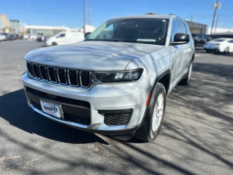 Another view of 2022 JEEP GRAND CHEROKEE L LAREDO for sale in Lubbock, TX at Shift Automotive Group