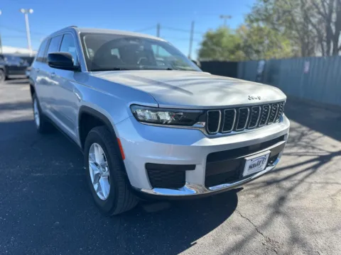 More photos of 2022 JEEP GRAND CHEROKEE L LAREDO at Shift Automotive Group, TX