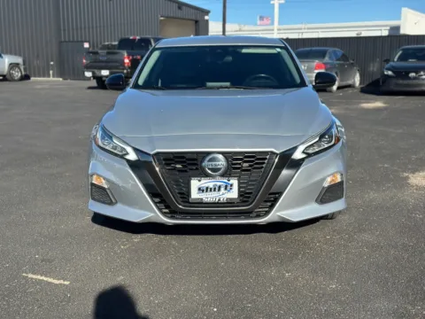 Photos of 2021 NISSAN ALTIMA SR for sale in Lubbock, TX at Shift Automotive Group