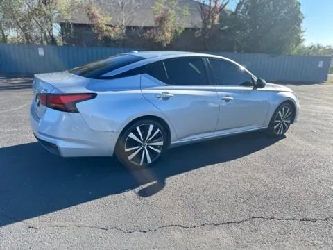 More photos of 2021 NISSAN ALTIMA SR at Shift Automotive Group, TX