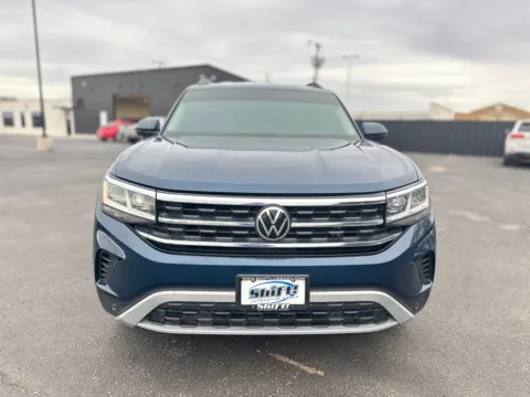 Photos of 2022 VOLKSWAGEN ATLAS SE for sale in Lubbock, TX at Shift Automotive Group