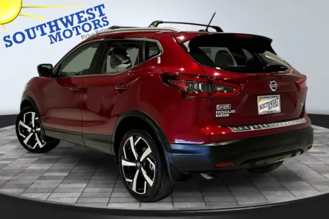 More photos of 2022 Nissan Rogue Sport SL at Southwest Motors, CO