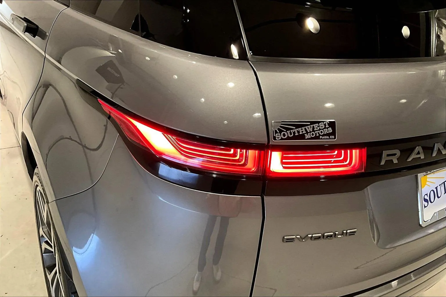 2023 Land Rover Range Rover Evoque S - Photo 23
