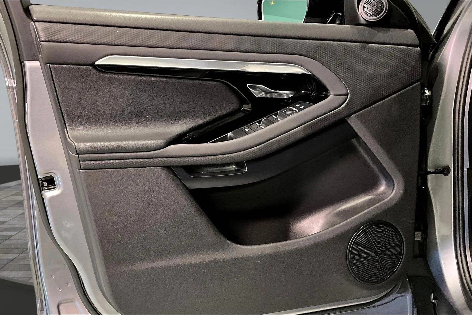 2023 Land Rover Range Rover Evoque S - Photo 20
