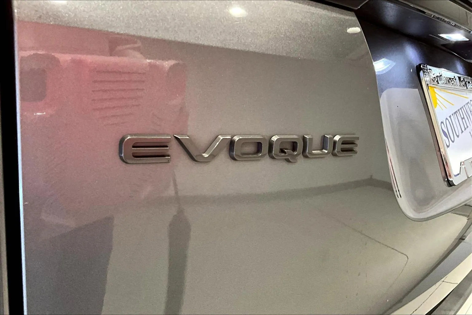 2023 Land Rover Range Rover Evoque S - Photo 24