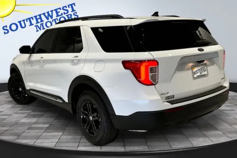 More photos of 2022 Ford Explorer XLT at Southwest Motors, CO