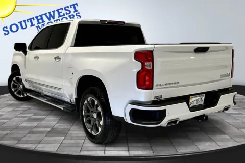 More photos of 2024 Chevrolet Silverado 1500 High Country at Southwest Motors, CO