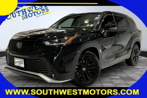 Black 2025 Toyota Highlander XSE for sale in Pueblo, CO