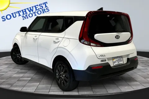 More photos of 2020 Kia Soul LX at Southwest Motors, CO