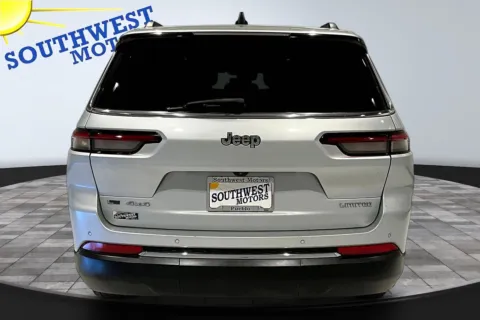 More photos of 2022 Jeep Grand Cherokee L Limited at Southwest Motors, CO