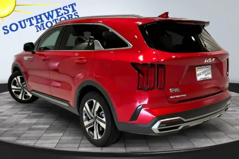 More photos of 2023 Kia Sorento Hybrid SX Prestige at Southwest Motors, CO