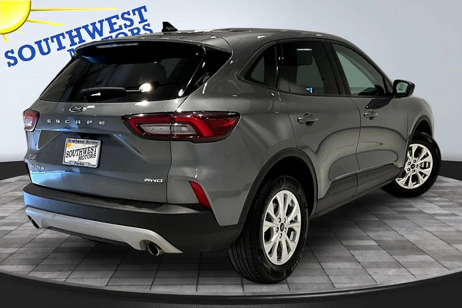 Ford Escape photo 7