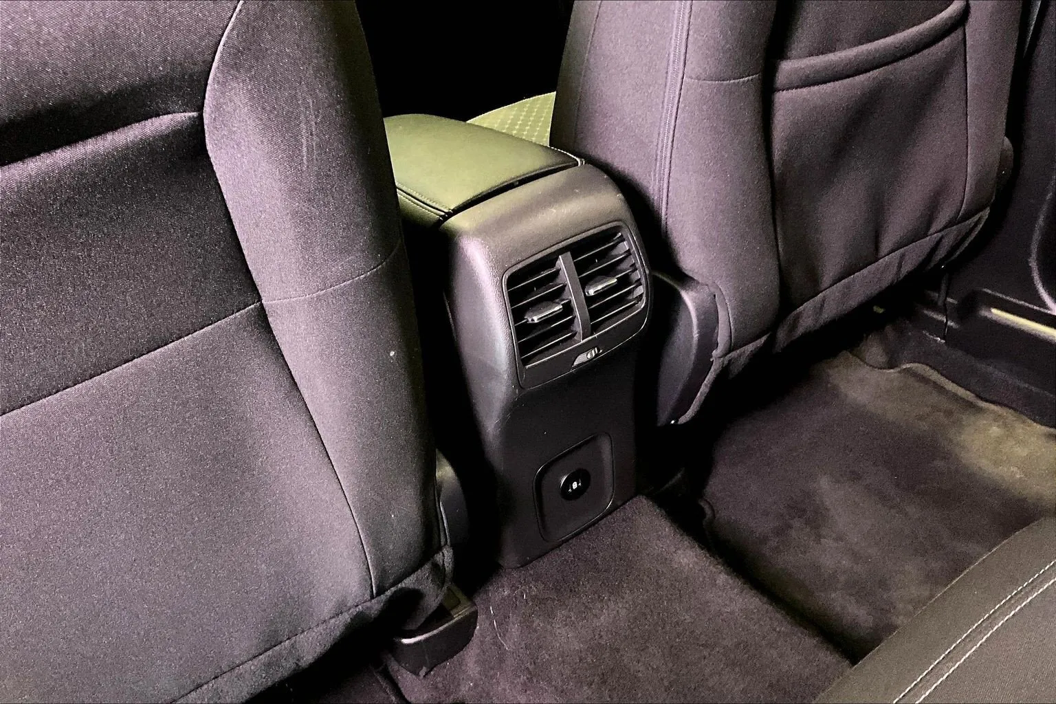 Ford Escape photo 11