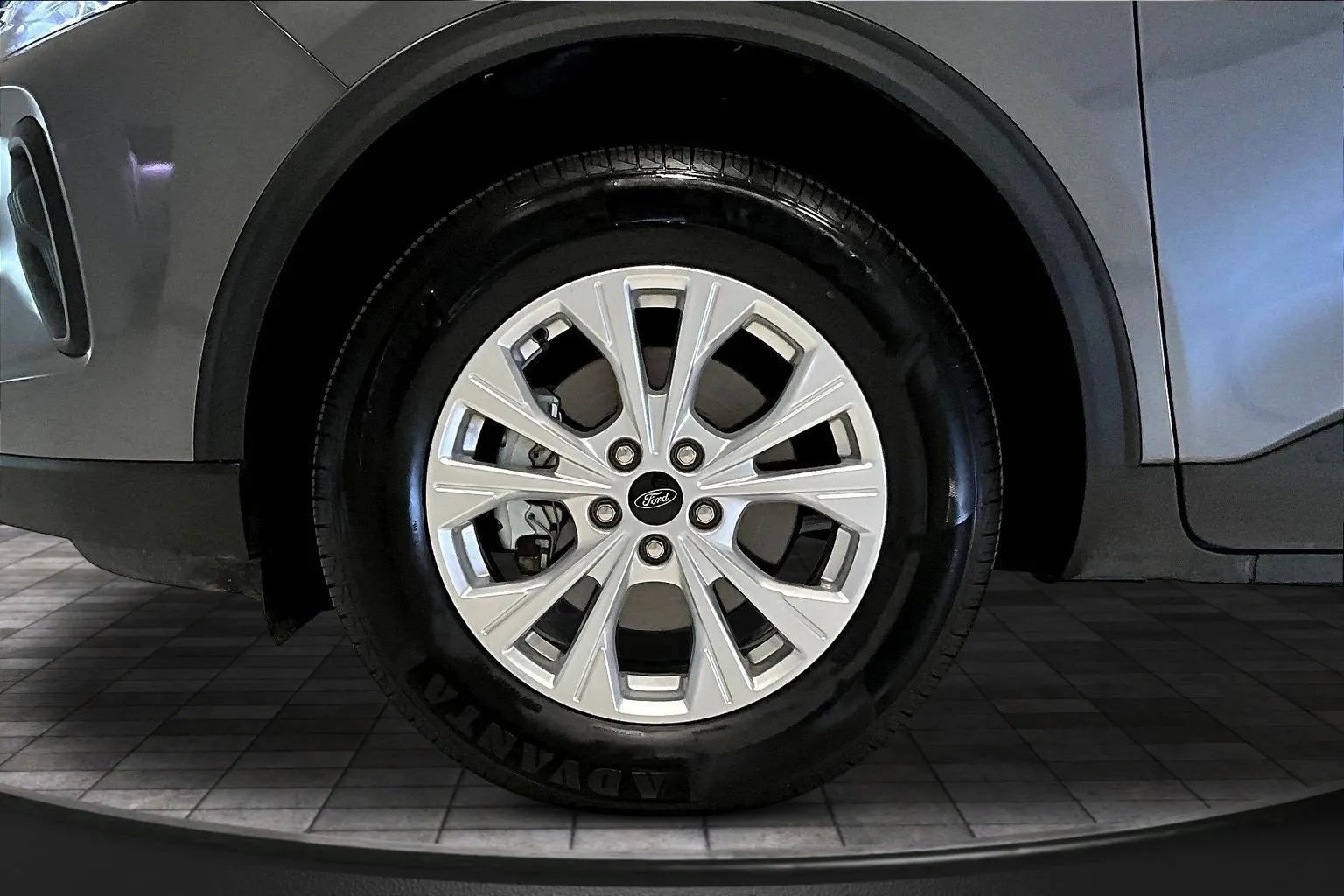 Ford Escape photo 32