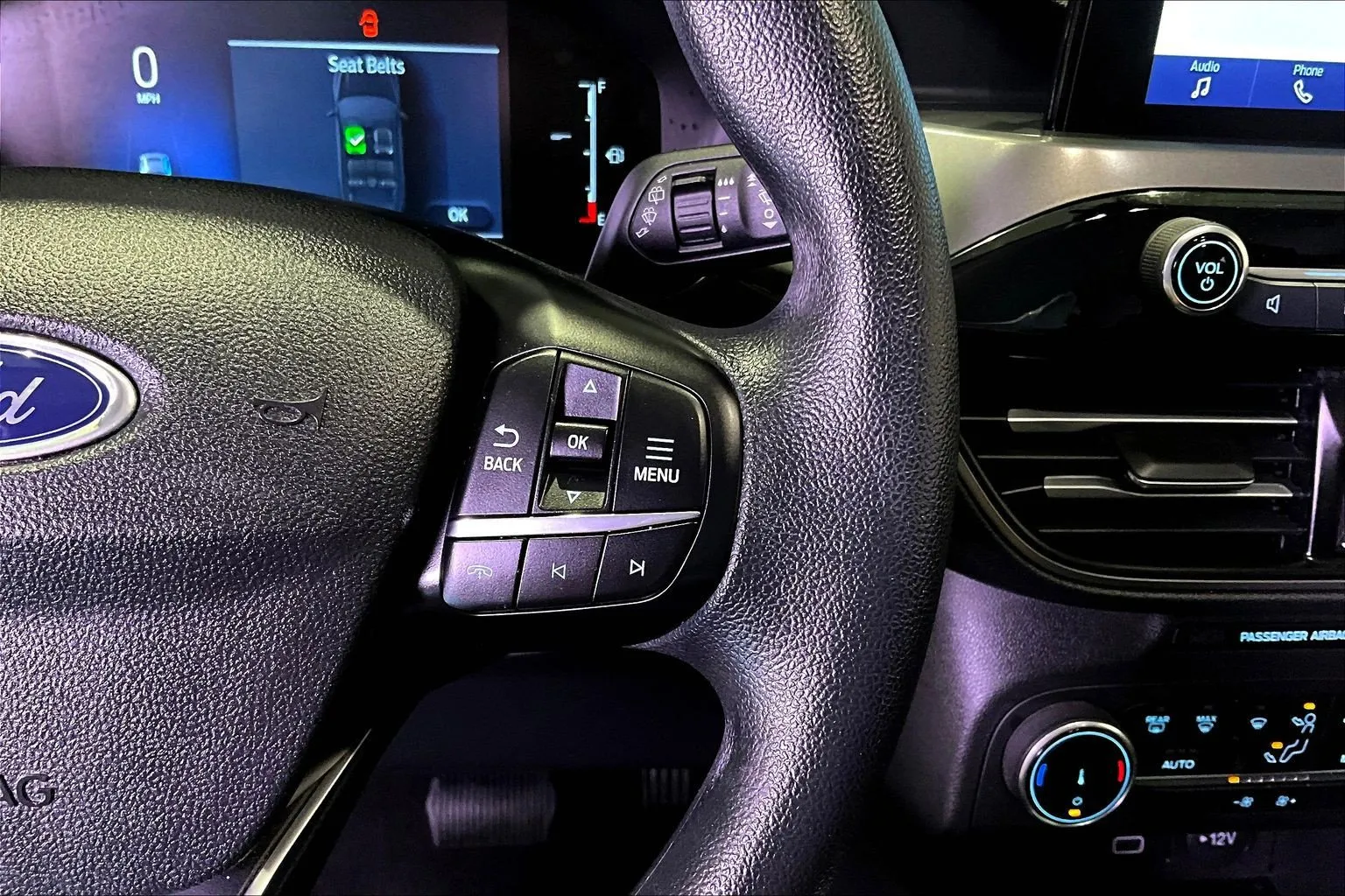 Ford Escape photo 13