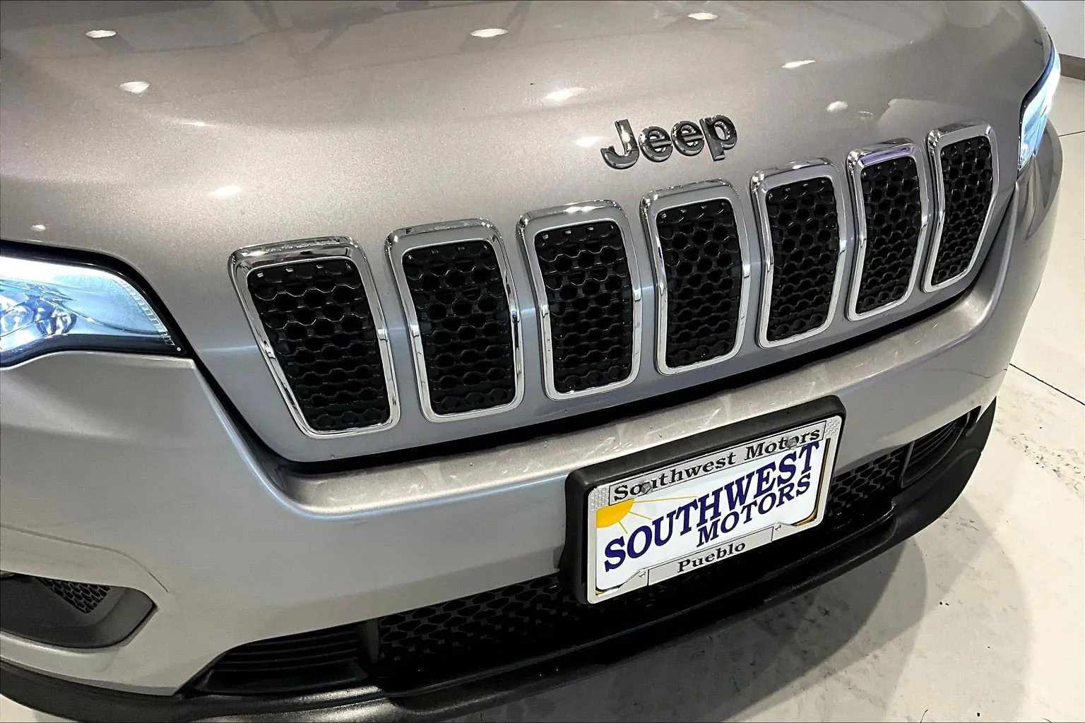 Jeep Cherokee photo 32