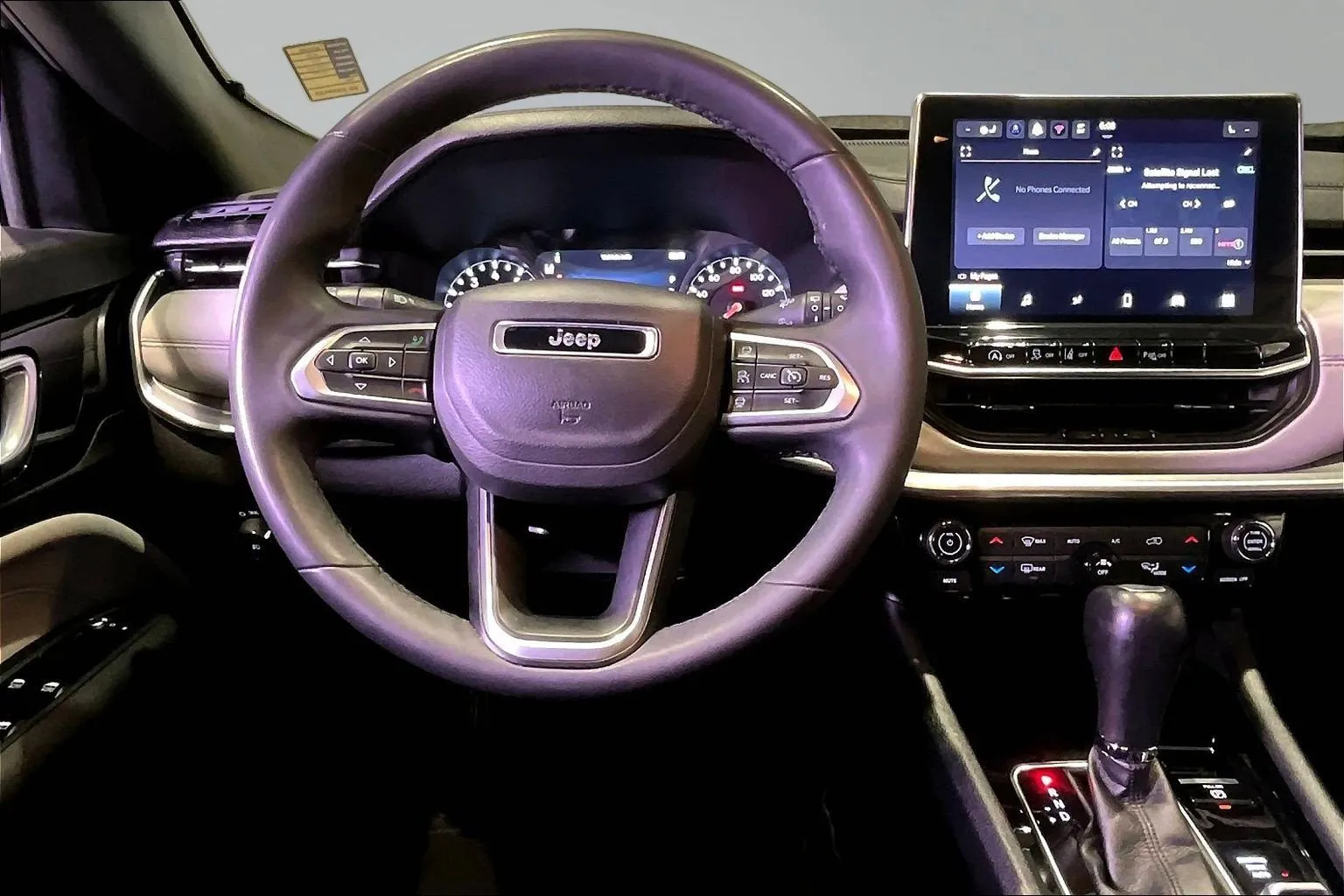 2025 Jeep Compass Limited - Photo 9